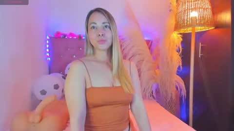 Snapshot of _sexbunny_ chatting on July 8, 2026, 3:11 am _sexbunny_ online show from July 8, 2026, 3:11 am