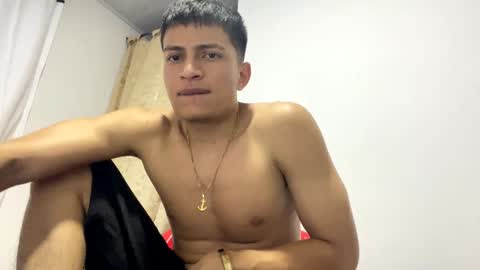 Juan Pablo-independent model online show from December 23, 2024, 8:11 am