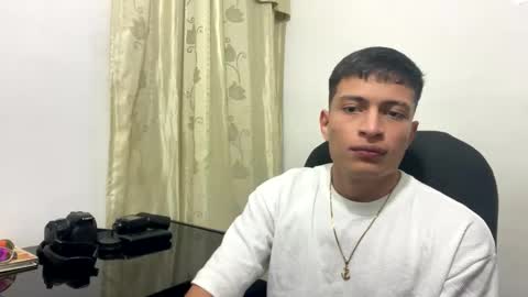 Juan Pablo-independent model online show from January 18, 2025, 3:42 am