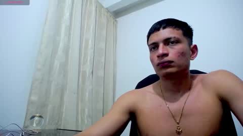 Juan Pablo-independent model online show from February 6, 2025, 3:06 am