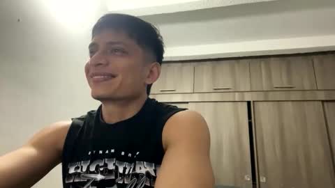 Juan Pablo-independent model online show from February 9, 2026, 2:15 am