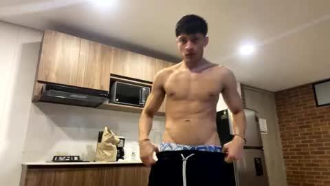 Juan Pablo-independent model online show from August 5, 2026, 6:38 am