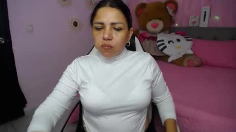 Snapshot of _sexyredhead_ chatting on November 2, 2025, 12:07 pm KATA online show from November 2, 2025, 12:07 pm