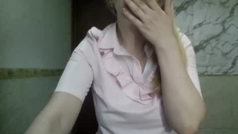  SexyXSveta  online show from May 22, 2026, 4:41 am
