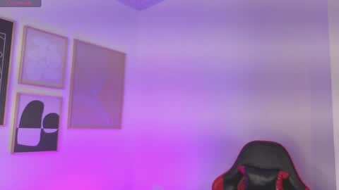 Snapshot of _sharlotte777 chatting on June 18, 2026, 1:15 pm _sharlotte777 online show from June 18, 2026, 1:15 pm