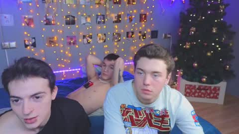 NATHANPVT IS OPEN online show from December 11, 2024, 11:08 am