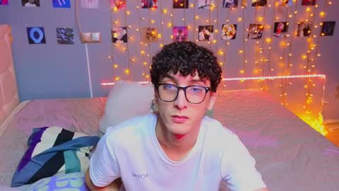 NATHANPVT IS OPEN online show from January 10, 2025, 5:13 pm