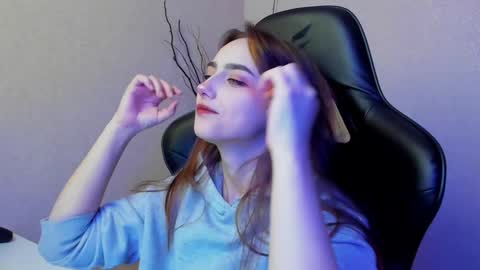 _silverdream online show from December 24, 2024, 9:33 pm