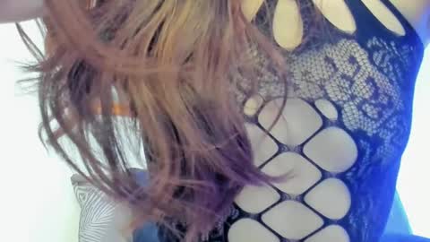 Snapshot of _silvia_vega_ chatting on April 2, 2026, 1:47 am _silvia_vega_ online show from April 2, 2026, 1:47 am