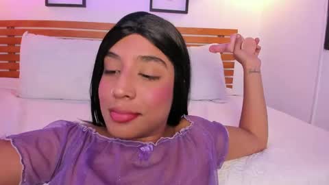 Renata online show from January 14, 2025, 3:04 pm