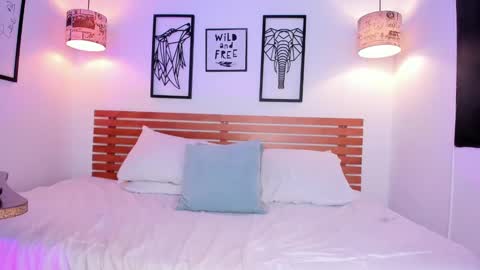 Renata online show from January 30, 2025, 5:06 pm