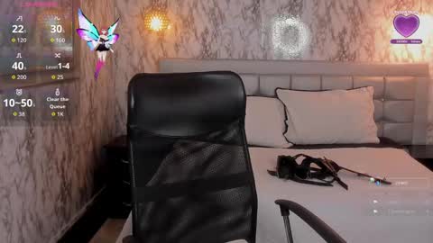 Lana  online show from October 10, 2025, 3:27 am