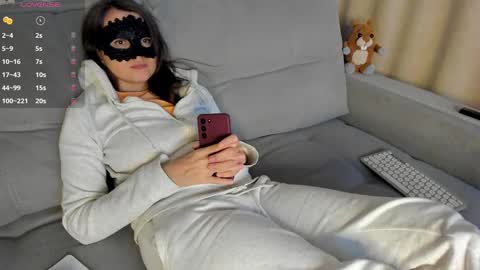 _smetanka_ online show from January 22, 2025, 7:24 pm