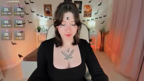 Sofi  Follow me  online show from November 1, 2025, 7:54 am