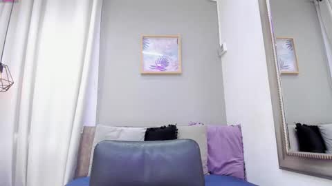    640  200   online show from September 27, 2025, 7:19 pm