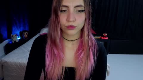 Snapshot of _sofiapink chatting on December 9, 2024, 1:40 am Sofia online show from December 9, 2024, 1:40 am