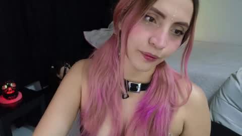 Snapshot of _sofiapink chatting on March 6, 2025, 2:41 am Sofia online show from March 6, 2025, 2:41 am
