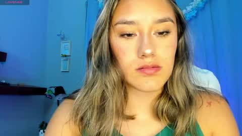 Sophie  online show from April 24, 2026, 5:26 pm