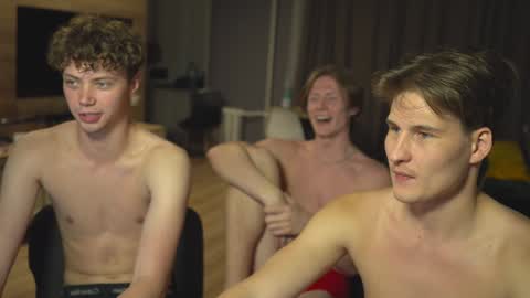 OLIVERpvt is open online show from January 18, 2025, 4:10 pm