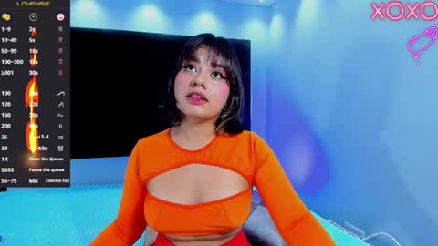 Snapshot of _sowy_venus_ chatting on January 9, 2025, 1:02 pm V E N U S online show from January 9, 2025, 1:02 pm