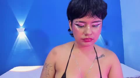 Snapshot of _sowy_venus_ chatting on March 10, 2025, 12:07 am V E N U S online show from March 10, 2025, 12:07 am