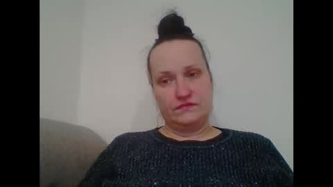 Melisa online show from December 16, 2024, 7:00 pm