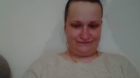 Melisa online show from February 1, 2025, 7:13 pm