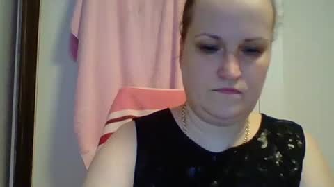 Melisa online show from March 1, 2025, 4:44 pm