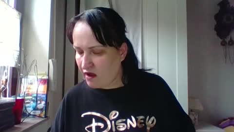 Melisa online show from December 18, 2025, 9:26 am