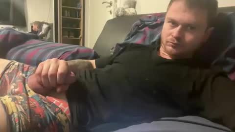 _stevie___ online show from December 3, 2025, 5:00 pm