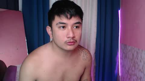 _superhotlatino_ online show from May 8, 2026, 6:30 am