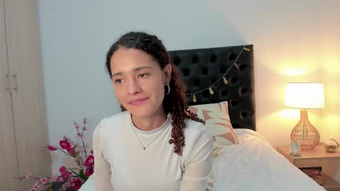 Sussi online show from March 12, 2025, 7:28 pm