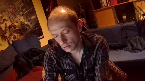 Sven online show from September 25, 2025, 8:12 pm