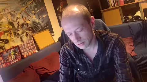 _svenerd_____ online show from May 1, 2026, 9:19 pm