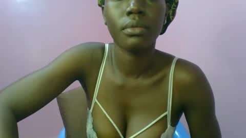 Snapshot of _sweet_gabriella chatting on December 17, 2024, 10:44 am Gabriella online show from December 17, 2024, 10:44 am