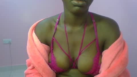 Snapshot of _sweet_gabriella chatting on January 28, 2025, 2:43 am Gabriella online show from January 28, 2025, 2:43 am