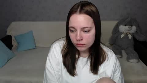 Lana online show from May 17, 2026, 7:06 am