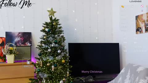 Dasha  online show from December 26, 2024, 6:41 am
