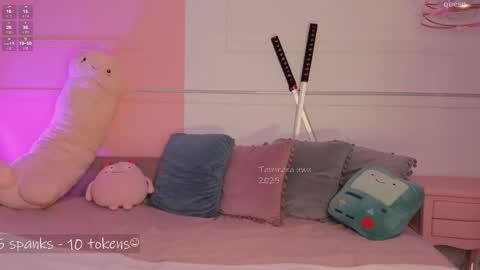 Snapshot of _tammarra_ chatting on February 15, 2025, 8:43 pm _tammarra_ online show from February 15, 2025, 8:43 pm