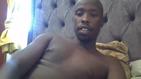 Snapshot of _tchalla_ chatting on February 21, 2025, 12:06 pm kingtchalla online show from February 21, 2025, 12:06 pm