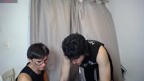 Scot y Patrick online show from June 20, 2026, 9:28 pm