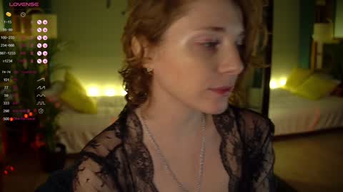 Evi online show from January 25, 2025, 9:46 pm