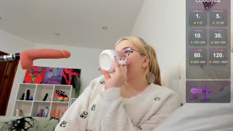 LilyOpen Pvt online show from January 10, 2026, 8:49 am