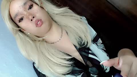 Snapshot of _topdomfucker_ chatting on March 7, 2026, 12:07 am Iam Alex online show from March 7, 2026, 12:07 am