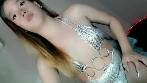 Snapshot of _topdomfucker_ chatting on March 27, 2026, 8:37 am Iam Alex online show from March 27, 2026, 8:37 am