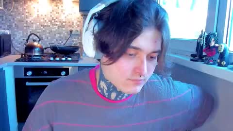 _torfin_ online show from February 3, 2026, 6:22 am