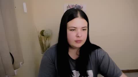 Trisha online show from September 17, 2025, 1:13 pm