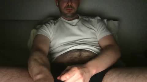 _tuck__ online show from April 28, 2026, 3:44 am
