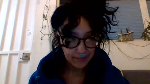 _tutti_frutti_ online show from December 19, 2024, 6:01 am