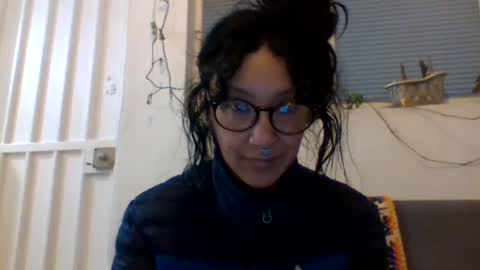 _tutti_frutti_ online show from December 25, 2024, 7:35 am